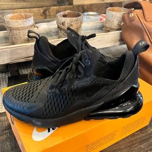 Nike Air Max 270 *worn once!